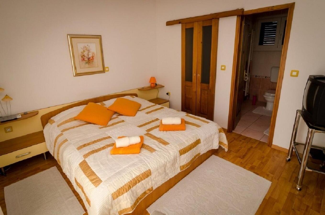 Holiday Home Old Town - Great Location نين المظهر الخارجي الصورة